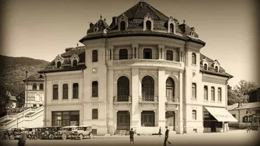 Piese de excepție la Teatrul Tineretului din Piatra Neamț. Programul lunii aprilie