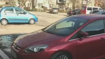 Craiova: Asfaltare cu obstacole. Dorel lovește din nou (VIDEO)