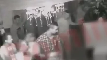 Bătaie ca în filme în Braşov: Doi turişti belgieni au fost băgaţi în spital de bodyguarzii unul club (VIDEO)