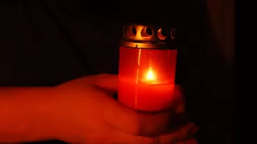 Tregedie în noaptea de Înviere! A MURIT ÎN CURTEA BISERICII