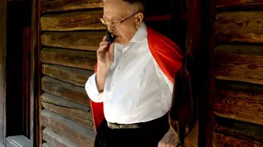 Mihai Şora, reacţie dură după gestul premierului Viorica Dăncilă: Nu ajunge că ne-au furat țara! Acum ne fură și copiii, cu sufletul și cu mintea lor cu tot