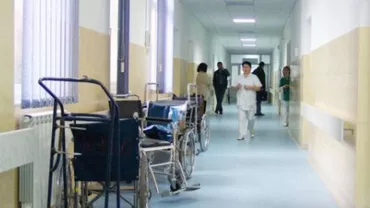 Hunedoara: Un bărbat a murit după ce s-a aruncat în gol de la etajul 5 al Spitalului Municipal