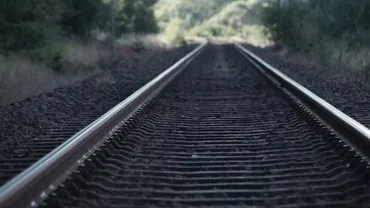 București: O femeie a murit după ce a fost lovită de tren, în zona Pasajului Andronache