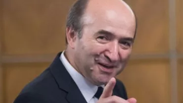 Tudorel Toader aruncă în aer scandalul protocoalelor secrete. Urmează anularea unor condamnări?