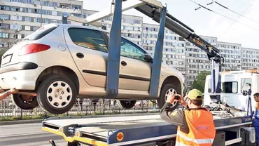 O primărie de sector ridică iar mașinile parcate neregulamentar: Taxa de recuperare e uriașă