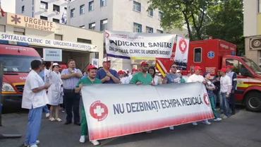 Grevă de avertisment în sistemul sanitar: Angajații spitalelor, din nou în stradă (VIDEO)