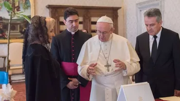A minţit Viorica Dăncilă? Controverse privind durata întâlnirii dintre premierul român şi Papa Francisc (VIDEO)