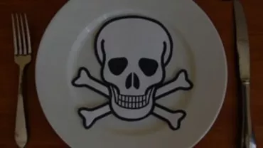 OTRAVA din farfurie: Bacterii PERICULOASE descoperite pe rafturile MAGAZINELOR