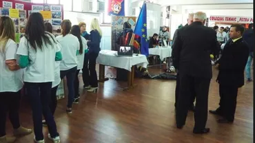 Premiere la Târgul de ofertă educațională al Municipalității, deschis marţi în Parcul Tineretului