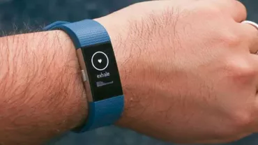 Mai mulţi clienţi ai producătorului Fitbit, electrocutaţi de gadget-urile companiei