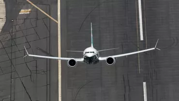 TRAGEDIE! Un avion s-a PRĂBUŞIT în urmă cu puţin timp: Peste 100 de pasageri la bord! (FOTO)