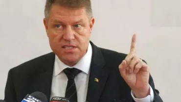 Iohannis: Dacă am aduna kilometrii de autostradă promiși, am avea autostrăzi cât China. Fiecare premier inaugurează câte un metru de autostradă