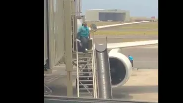 Imagini revoltătoarea pe un aeroport: Ce face un angajat cu bagajele pasagerilor (VIDEO)