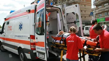 Constanța: Un copil a fost lovit în plin de o ambulanță pe trecerea de pietoni