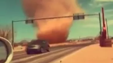 Viralul zilei: Imagini UIMITOARE cu o furtună de nisip în Arizona (VIDEO)