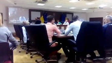 UPDATE / Declarații HALUCINANTE ale viceprimarului Sectorul 2: Nu e nevoie să se citească proiectele, ci să fie primite (VIDEO) // DREPT LA REPLICĂ