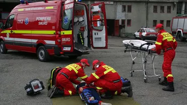 Elev MORT la banchetul de clasa a VIII-a. Colegii sunt în stare de șoc