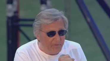 Ilie Năstase, pe Arena Națională, alături de Simona Halep: O felicit că a avut răbdare și după răbdare au venit şi trandafirii, adică victoriile (VIDEO)