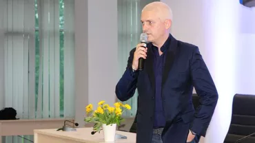 Virgil Ianțu, către studenți: Actuala conducere a țării NE APROPIE de Turcia lui Erdogan! Realizatorul TVR 2 ar fi făcut-o pe Viorica Dăncilă 'ANALFABETĂ' (FOTO)