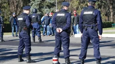 Iași: Un bărbat a vrut să intre înarmat în Judecătorie pentru a-și face dreptate