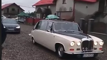 Sfințire de biserică cu FAST în Suceava: Arhiepiscopi şi preoţi, la bordul unor mașini de lux (VIDEO)