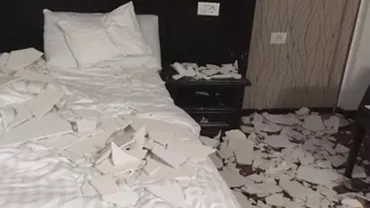Tavan căzut peste turiști, într-un hotel din Băile Felix