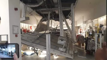 Panică la un mall din Constanța: Tavanul s-a prăbușit peste o femeie (VIDEO)