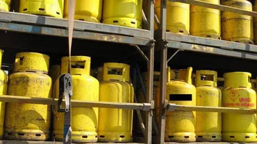 Alba: Bărbat decedat după ce mai multe butelii au căzut peste el