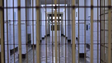 Constanța: Tineri condamnați la închisoare după ce au ȘANTAJAT un preot