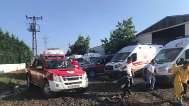 TRAGEDIE în Turcia: 24 de persoane au murit, după ce un tren a deraiat (FOTO)