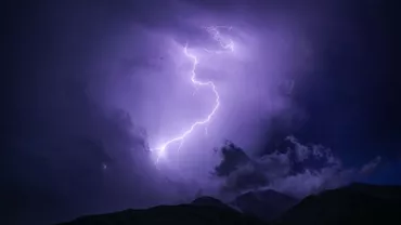ALERTĂ METEO! E oficial: Ce se întâmplă până pe 22 iulie în România e FĂRĂ PRECEDENT! Care sunt regiunile cele mai expuse...