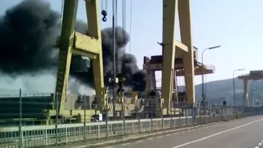 Pericol de EXPLOZIE la hidrocentrala Porţile de Fier 1. Un INCENDIU PUTERNIC a izbucnit la un transformator (VIDEO)