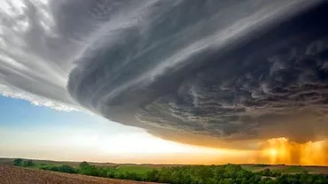CICLON în România! SPECIALIȘTII au dat alarma! Explicații ȘOCANTE pentru fenomenele EXTREME care au cuprins țara