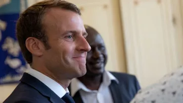 Scandal MONSTRU în Franţa: Macron neagă că 'bodyguardul' său i-a fost IUBIT. Ce spune preşedintele francez despre accesul acestuia la CODURILE NUCLEARE