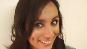 REVOLTĂTOR! O jurnalistă şi băiatul ei BOLNAV de EPILEPSIE au fost DAŢI JOS din avion: 'Lipsa de umanitate a companiei a fost ŞOCANTĂ' (FOTO, VIDEO)