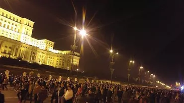 Marș de amploare, duminică, în Capitală: O lege importantă adoptată de aleși, contestată în stradă