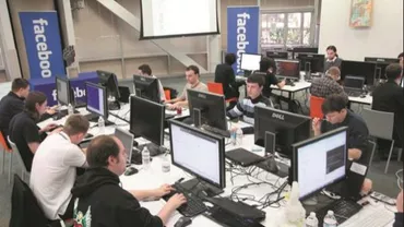 Vrei să lucrezi la Facebook? Compania a publicat un anunţ de angajare pentru români. Condiţiile necesare pentru a fi acceptat