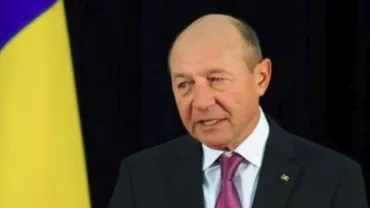 Traian Băsescu: Vă rog, plecaţi de la Palatul Victoria, Doamnă Dăncilă !