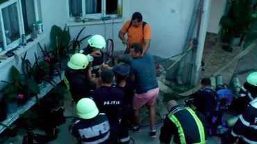 Tragedie cumplită în Timiş: Trei persoane au murit după ce au căzut într-o fântână (VIDEO)