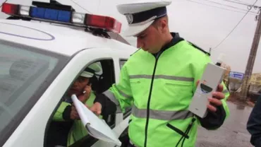 Record de alcoolemie înregistrat în Dâmboviţa: Poliţiştilor nu le-a venit să creadă cât de beat era bărbatul (FOTO)
