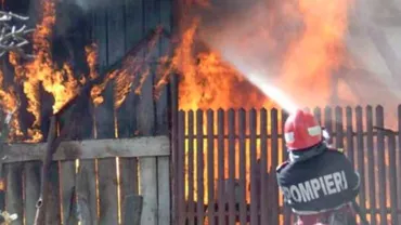 Incendiu DEVASTATOR în Brăila. Totul a fost provocat de o bătrână