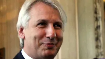 Ministrul 'DISCOTECĂ' Teodorovici DUBLEAZĂ diurnele miniștrilor în cazul meselor oficiale (FOTO)