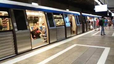 ALERTĂ LA METROU! Atac cu o SUBSTANȚĂ CHIMICĂ la Piața Unirii