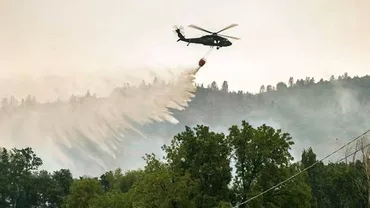 DUBLĂ TRAGEDIE: S-a PRĂBUŞIT elicopterul care ajuta la stingerea incendiului! Bilanţul victimelor (VIDEO)