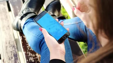 STATISTICĂ NEVEROSIMILĂ: Tinerii din România, pe ultimul loc din UE la utilizarea zilnică a internetului