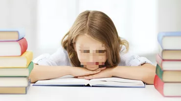 Elevă EMINENTĂ, victimă a unei răfuieli POLITICE: Eleva de 13 ani din Galați, scoasă de pe lista elevilor premiați de Primărie din cauza unui comentariu pe Facebook
