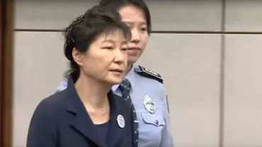 Fosta preşedintă sud-coreeană, condamnată la 25 de ani de PUŞCĂRIE. La prima sentinţă, primise o pedeapsă mai mică