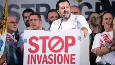 Ministrul de Interne din Italia continuă să instige populaţia împotriva migranţilor: Fotografii şocante postate de acesta (FOTO)
