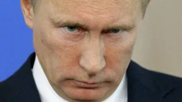 Cum l-a sfidat un student olimpic pe Vladimir Putin (FOTO)