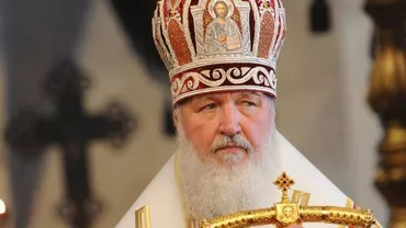Misteriosul PAHAR al Patriarhului Kiril: Cum îi iau serviciile secrete băutura de sub nas în ultima clipă (VIDEO)